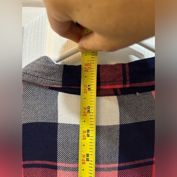 BEACH LUNCH LOUNGE Casual Plaid Button Up Top Pink Navy Camp Hike Outdoors Sz M - Picture 7 of 8